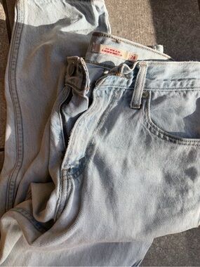 Levi's Light Blue High-Rise Jeans